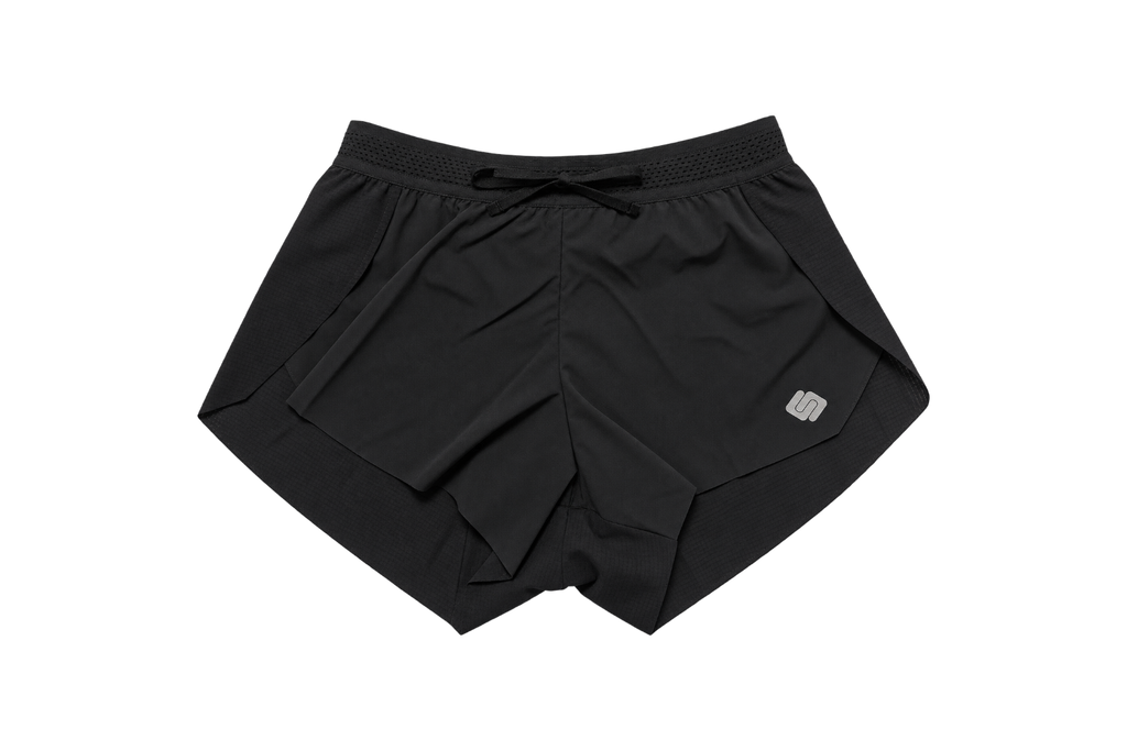 XTRA-MILE BLACK SHORTS