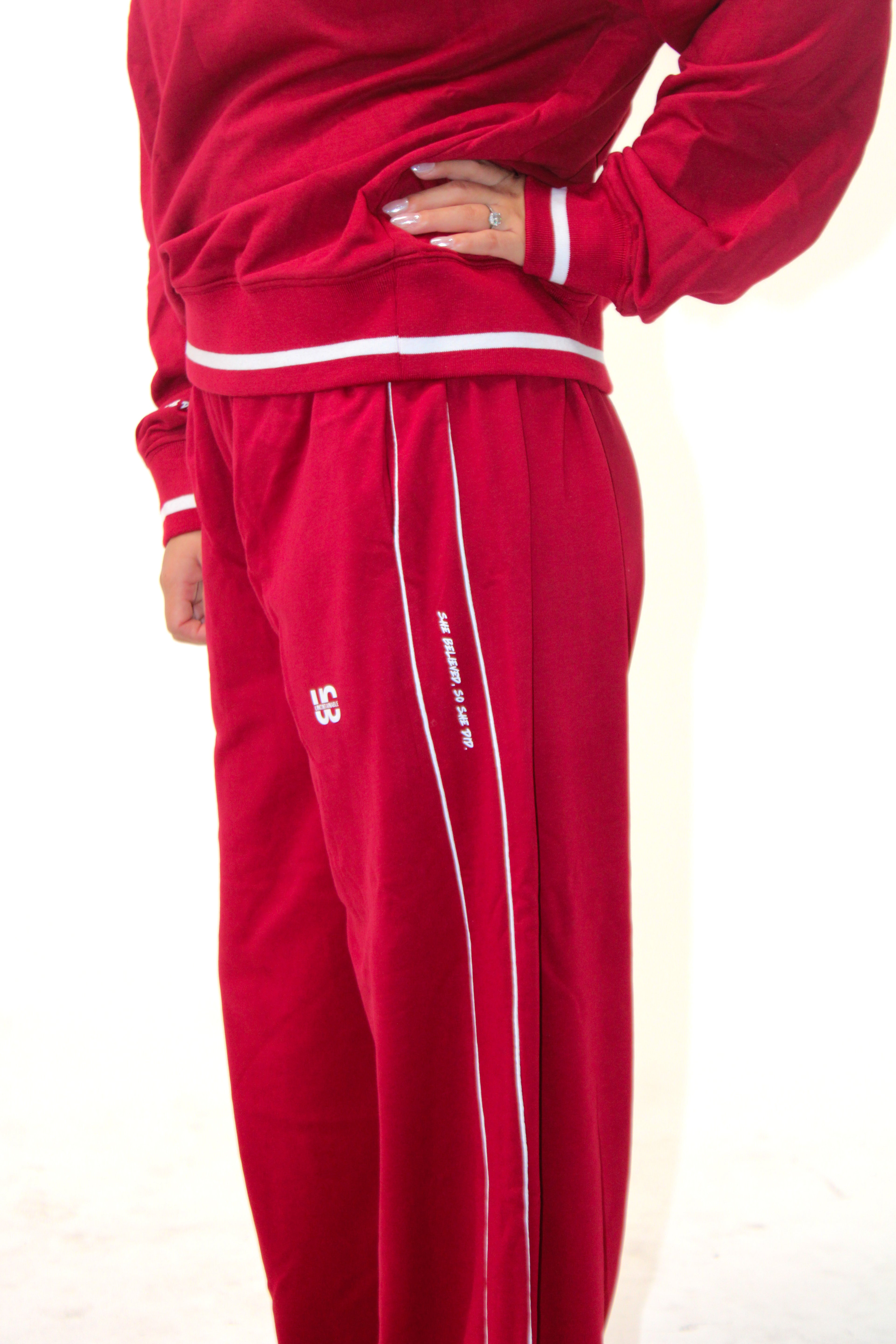 She Believed Wide-legged Sweatpants: Red