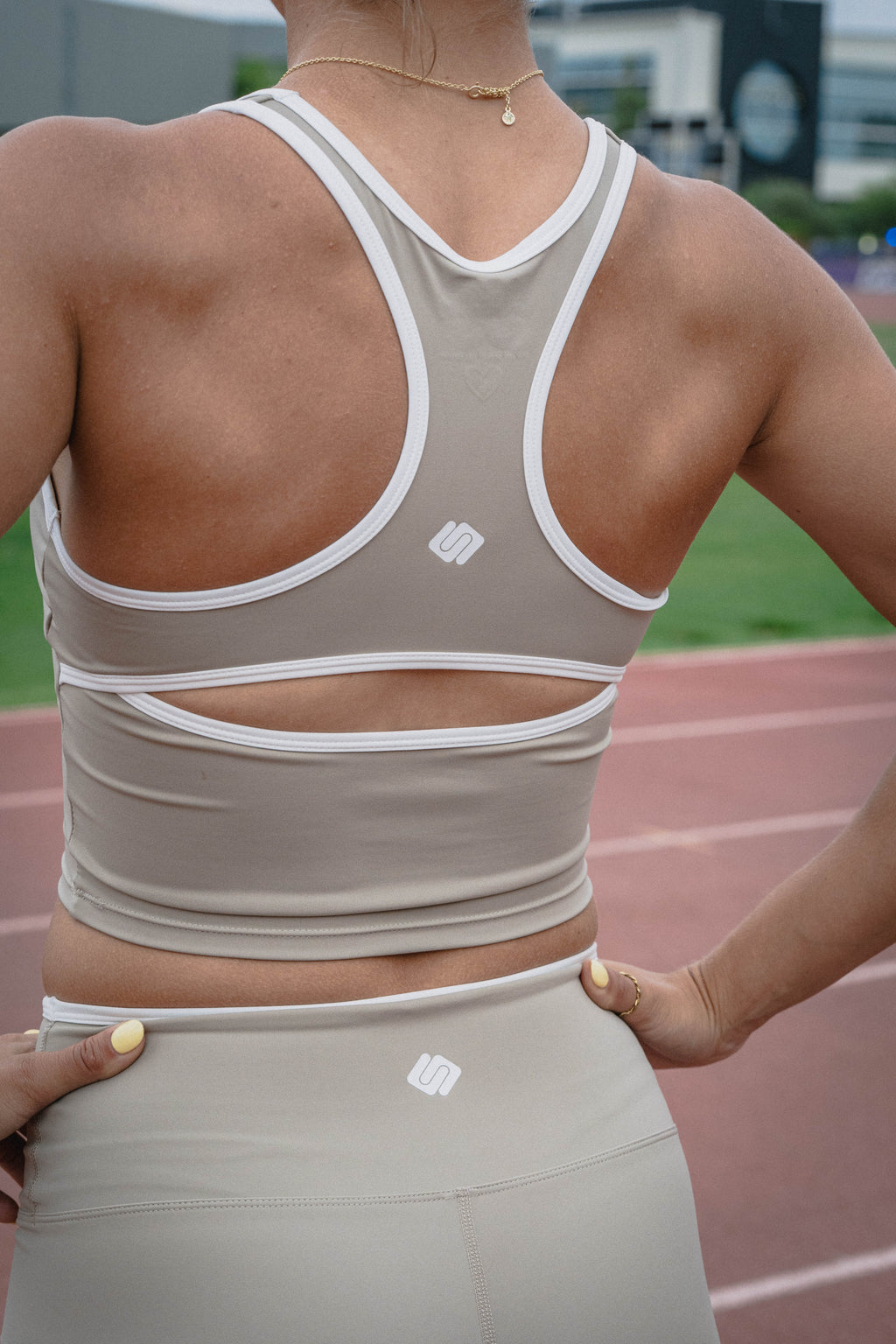 SCULPT TANK — Tan