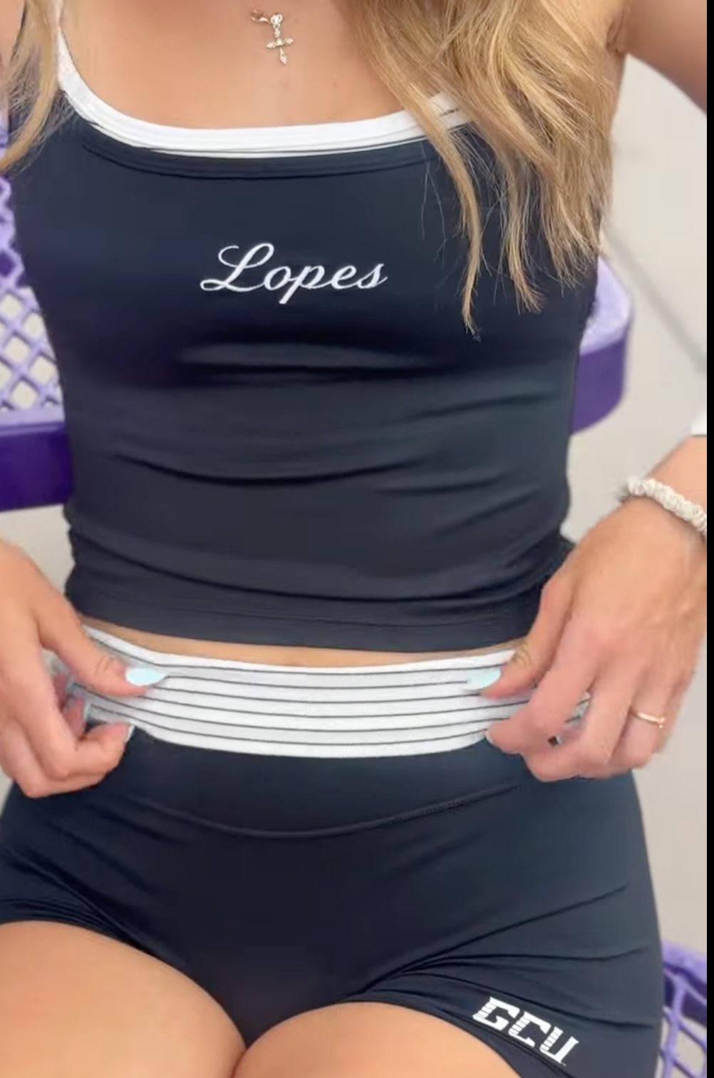 Black Lopes tank, front close up